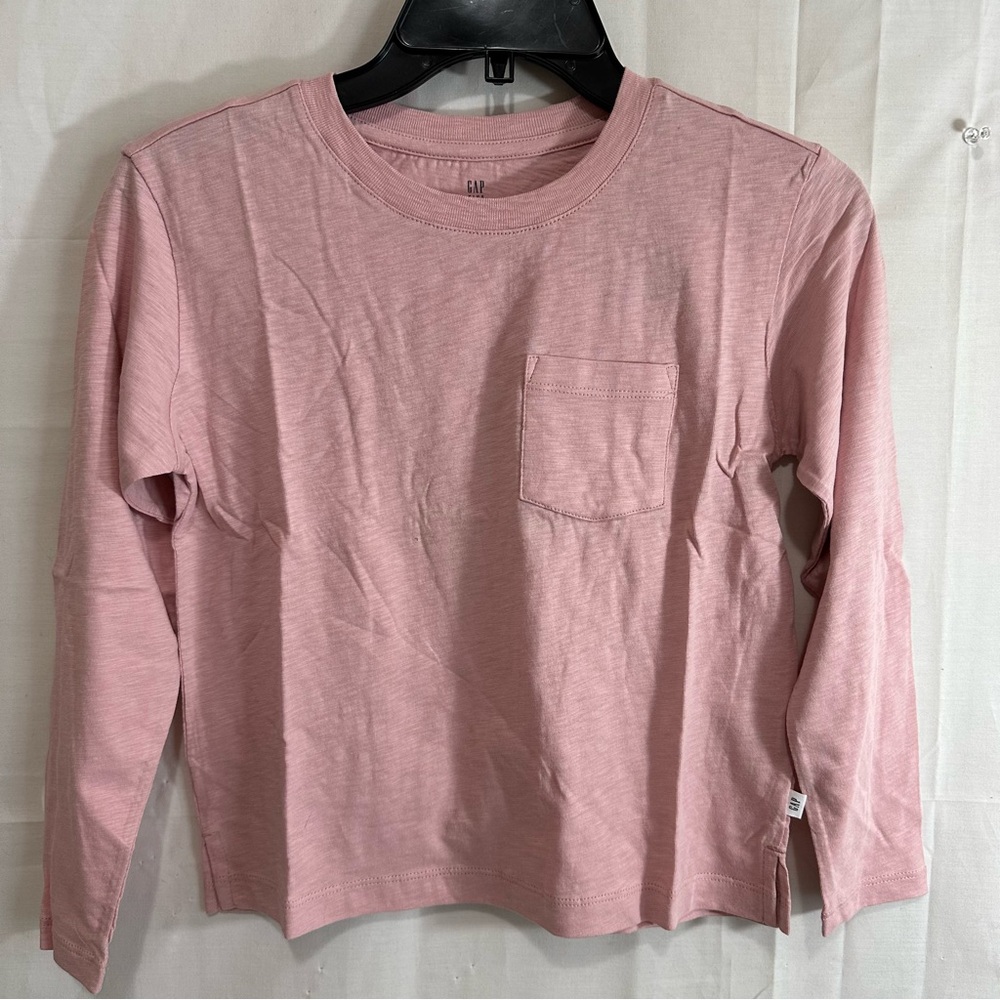 GAP Kids Basic Long Sleeve Crewneck T-Shirt with Chest Pocket M (8) Pink